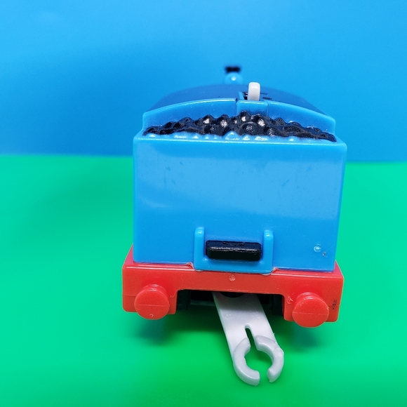 Thomas The Train & Friends Trackmaster Railway Motorized Speed and Sparks - Picture 16 of 17